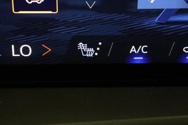 2025 Chevrolet Traverse AWD LT