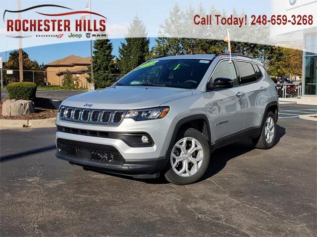 2024 Jeep Compass Latitude 4x4 2024 Jeep Compass Latitude 4x4