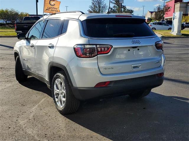 2024 Jeep Compass Latitude 4x4 2024 Jeep Compass Latitude 4x4