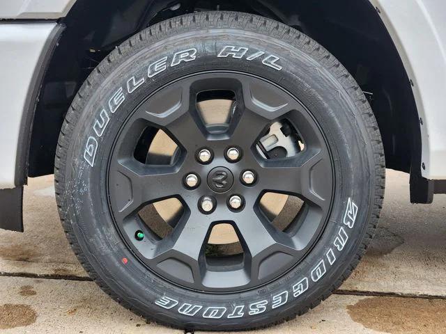2026 Ram 1500 Big Horn Crew Cab 4x4 5'7" Box