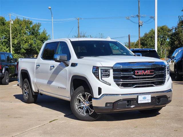 2025 GMC Sierra 1500 4WD Crew Cab Short Box SLT