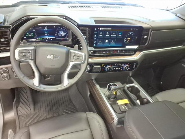 2025 Chevrolet Silverado 1500 4WD Crew Cab Short Bed LT Trail Boss