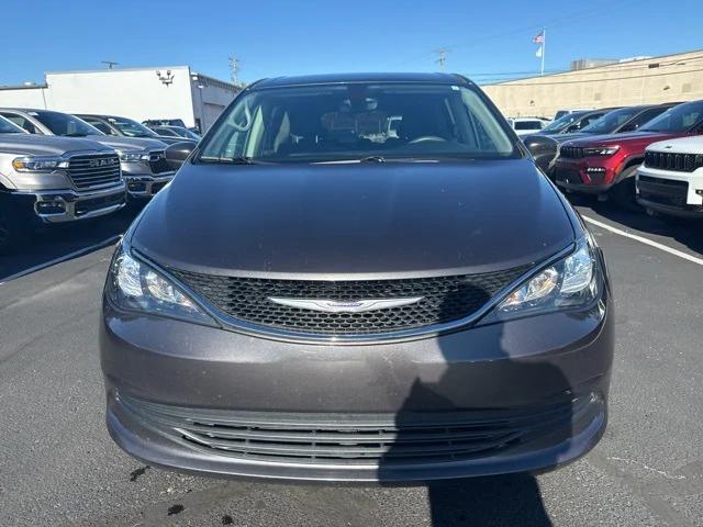 2017 Chrysler Pacifica Touring 2017 Chrysler Pacifica Touring