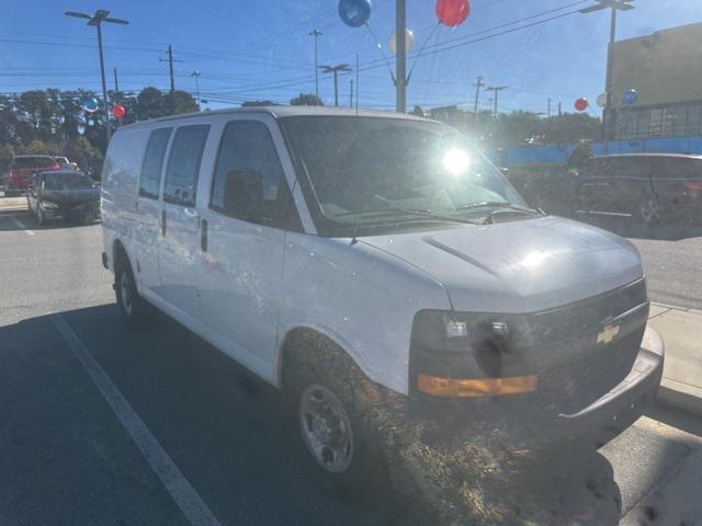 2020 Chevrolet Express Cargo RWD 2500 Regular Wheelbase WT 2020 Chevrolet Express Cargo RWD 2500 Regular Wheelbase WT