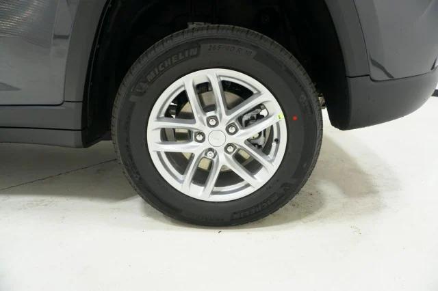 2025 Jeep Grand Cherokee Laredo X 4x2