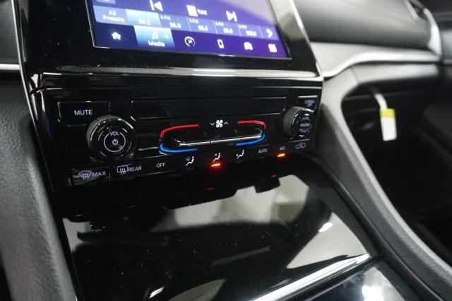 2025 Jeep Grand Cherokee Laredo X 4x2