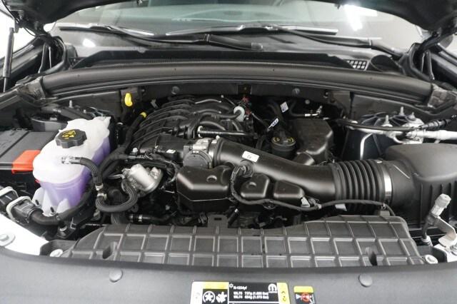 2025 Jeep Grand Cherokee Laredo X 4x2