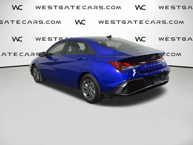 2024 Hyundai Elantra SEL 2024 Hyundai Elantra SEL