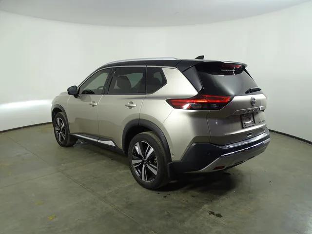 2022 Nissan Rogue Platinum FWD