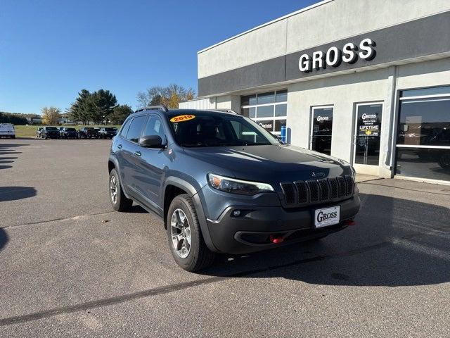 2019 Jeep Cherokee Trailhawk 4x4 2019 Jeep Cherokee Trailhawk 4x4
