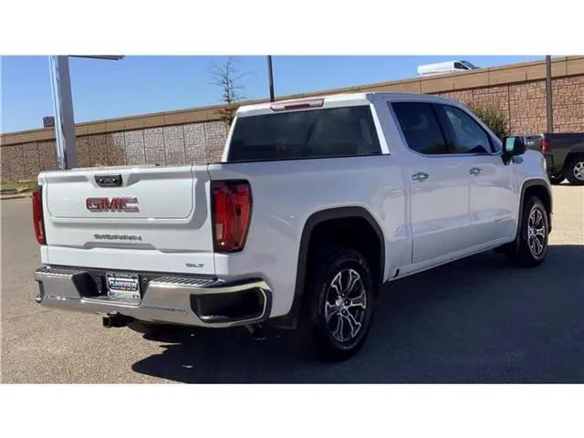 2025 GMC Sierra 1500 2WD Crew Cab Short Box SLT