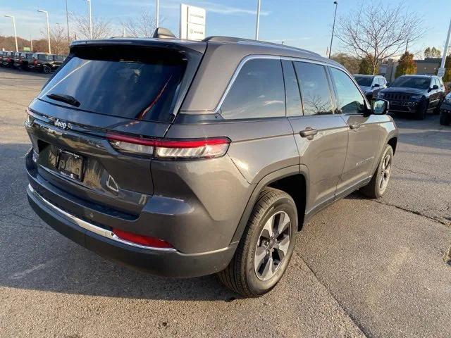 2022 Jeep Grand Cherokee 4xe Limited 4x4 2022 Jeep Grand Cherokee 4xe Limited 4x4