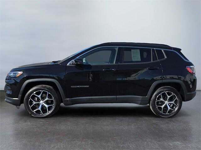 2024 Jeep Compass Limited 4x4 2024 Jeep Compass Limited 4x4