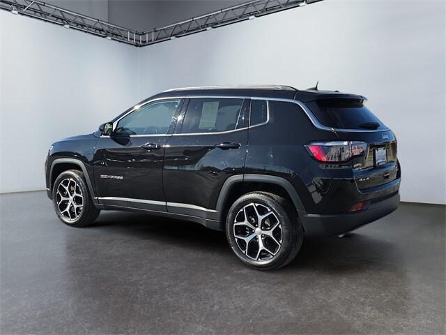 2024 Jeep Compass Limited 4x4 2024 Jeep Compass Limited 4x4