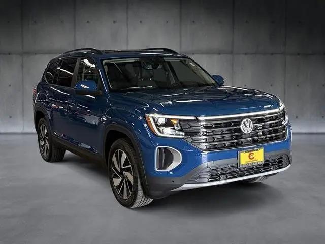 2026 Volkswagen Atlas SE with Technology