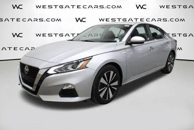 2022 Nissan Altima SV FWD