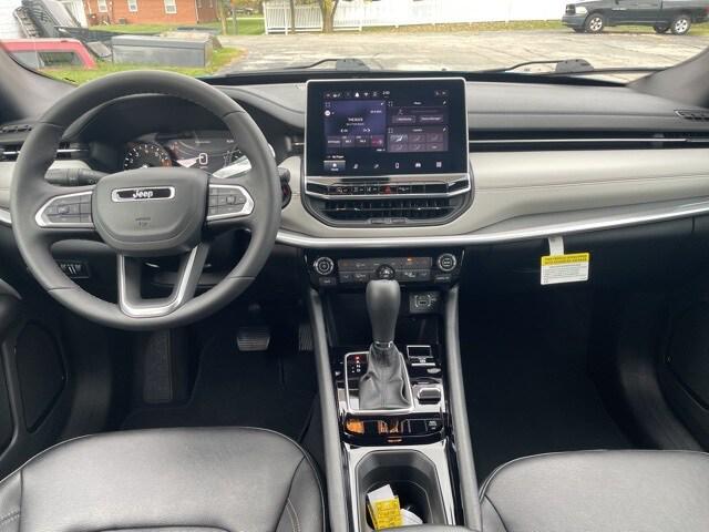 2024 Jeep Compass Limited 4x4 2024 Jeep Compass Limited 4x4