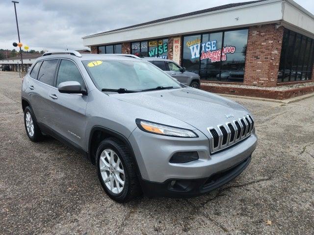 2017 Jeep Cherokee Latitude FWD 2017 Jeep Cherokee Latitude FWD