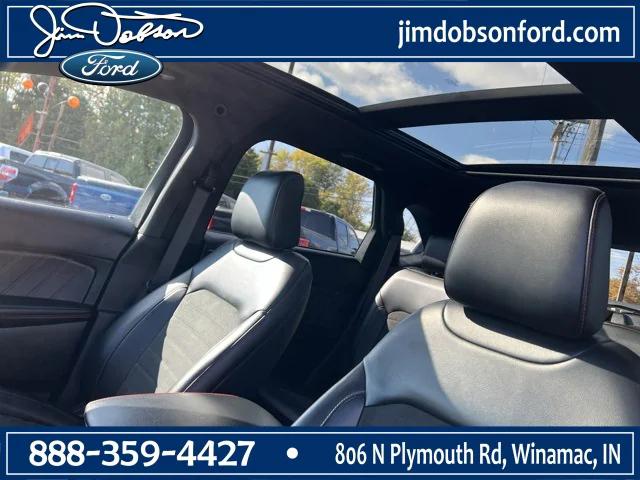 2023 Ford Edge ST-Line 2023 Ford Edge ST-Line