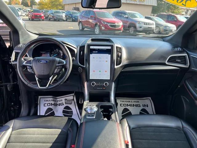 2023 Ford Edge ST-Line 2023 Ford Edge ST-Line