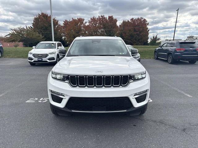 2023 Jeep Grand Cherokee Limited 4x4 2023 Jeep Grand Cherokee Limited 4x4