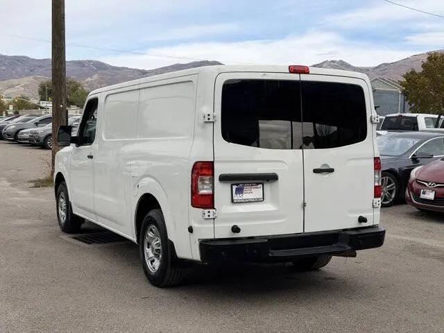 2016 Nissan 1500 SV V6