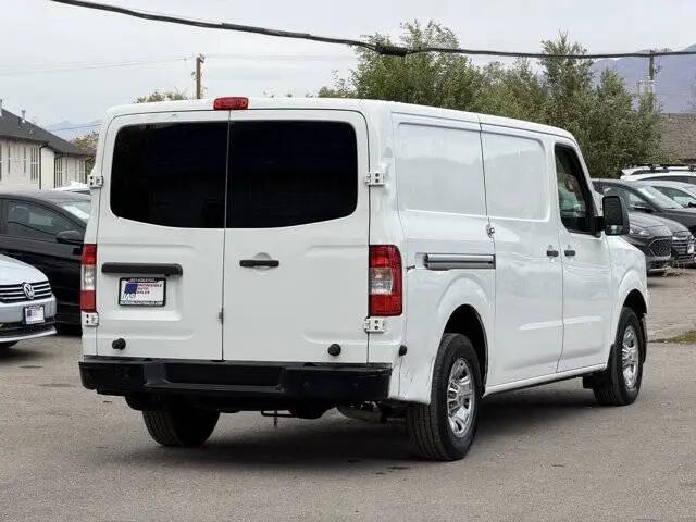 2016 Nissan 1500 SV V6