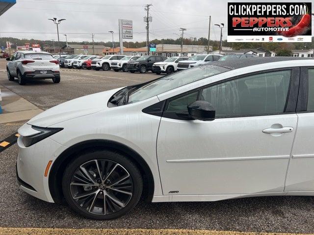 2023 Toyota Prius LE AWD-e 2023 Toyota Prius LE AWD-e