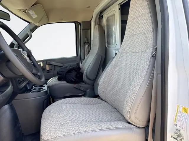 2025 Chevrolet Express Cutaway Work Van