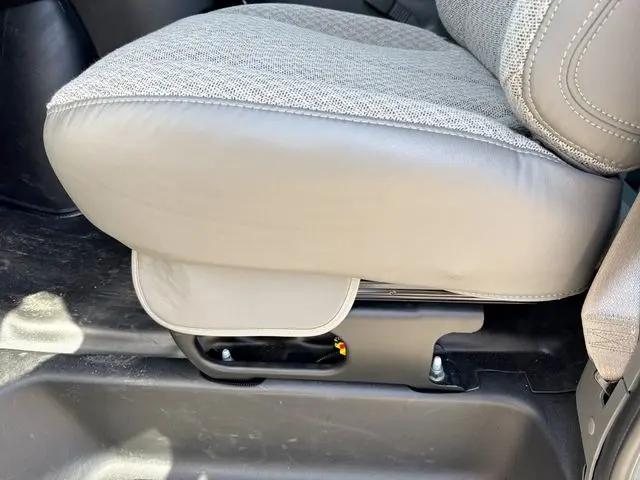2025 Chevrolet Express Cutaway Work Van
