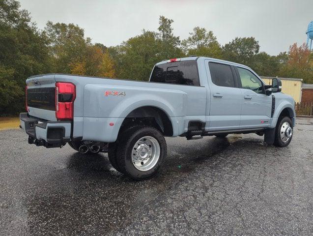 2025 Ford F-450 Platinum 2025 Ford F-450 Platinum