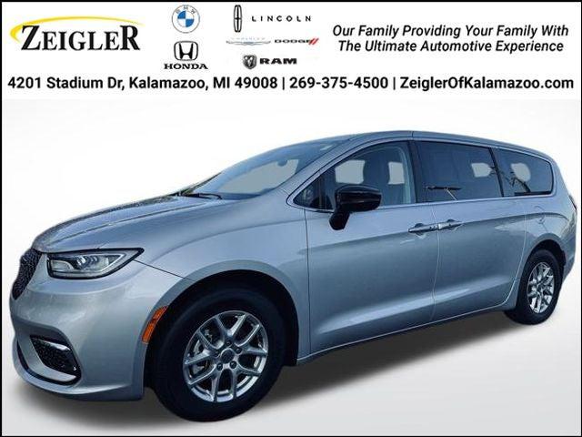 2024 Chrysler Pacifica Touring L 2024 Chrysler Pacifica Touring L