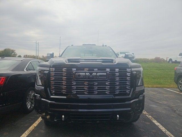 2025 GMC Sierra 3500HD 4WD Crew Cab Standard Bed Denali Ultimate 2025 GMC Sierra 3500HD 4WD Crew Cab Standard Bed Denali Ultimate
