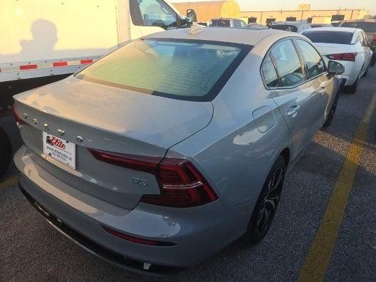 2024 Volvo S60 B5 Core Dark Theme