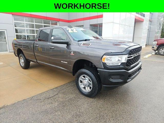 2022 RAM 2500 Big Horn Crew Cab 4x4 8 Box 2022 RAM 2500 Big Horn Crew Cab 4x4 8 Box