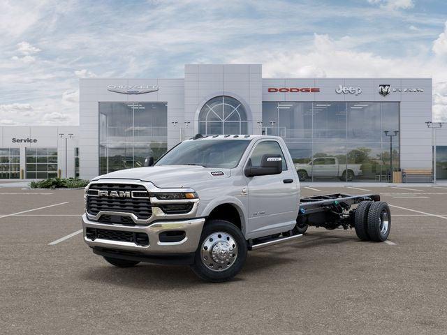 2026 RAM 5500 Chassis RAM 5500 BIG HORN CHASSIS REGULAR CAB 4X2 120 CA