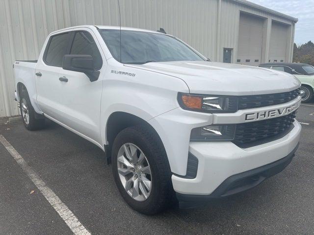 2020 Chevrolet Silverado 1500 4WD Crew Cab Short Bed Custom 2020 Chevrolet Silverado 1500 4WD Crew Cab Short Bed Custom