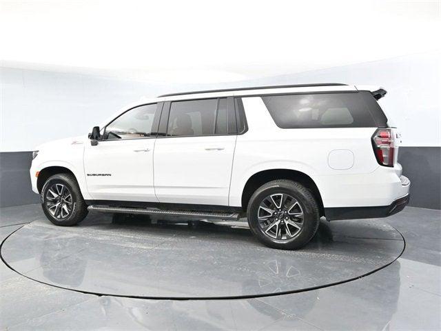 2022 Chevrolet Suburban 4WD Z71
