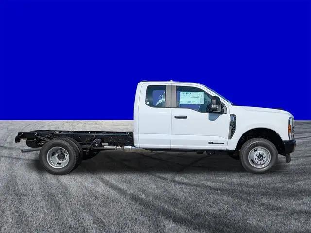 2026 Ford F-350 XLT
