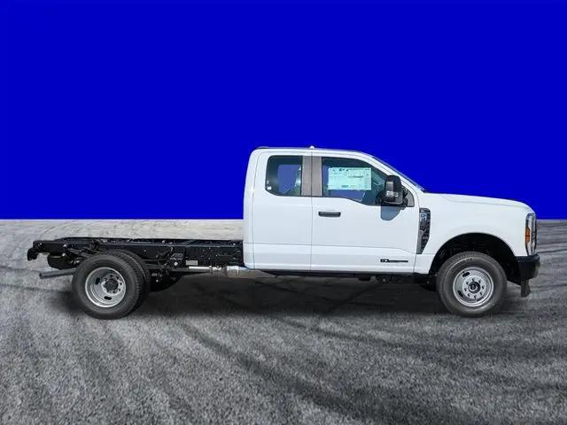 2026 Ford F-350 XLT