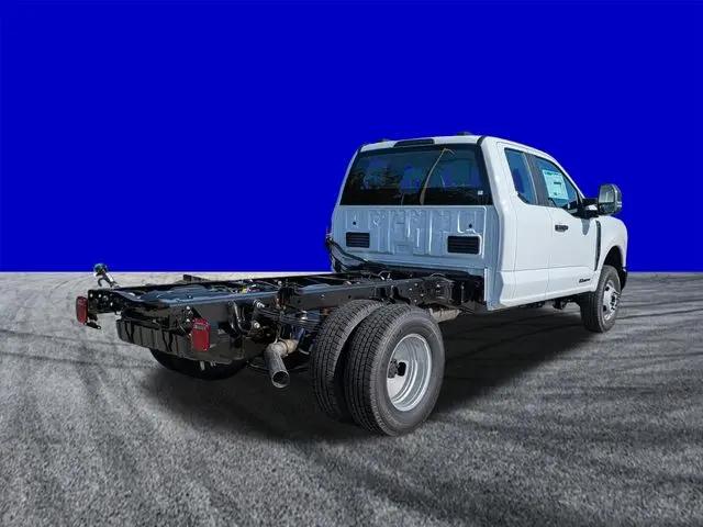 2026 Ford F-350 XLT