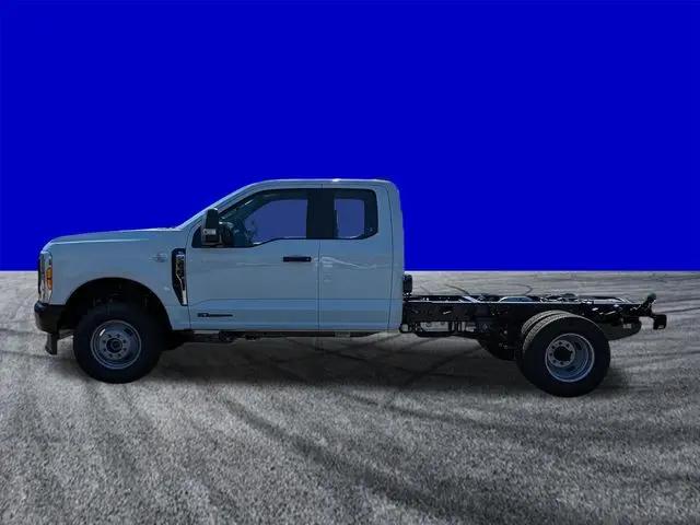 2026 Ford F-350 XLT