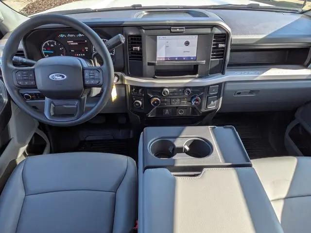 2026 Ford F-350 XLT