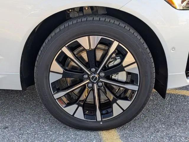 2026 Volvo XC60 Plug-In Hybrid Plus, T8 AWD Electric/Gasoline, Dark
