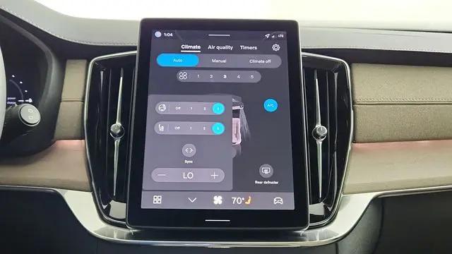 2026 Volvo XC90 Plug-In Hybrid Plus, T8 AWD, Electric/Gasoline, Bright, 7 Seats
