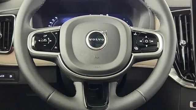 2026 Volvo XC90 Plug-In Hybrid Plus, T8 AWD, Electric/Gasoline, Bright, 7 Seats
