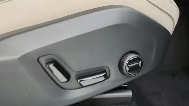 2026 Volvo XC90 Plug-In Hybrid Plus, T8 AWD, Electric/Gasoline, Bright, 7 Seats