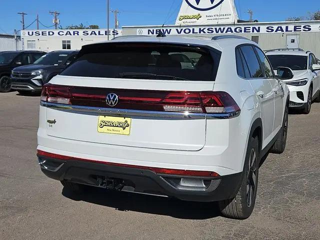 2026 Volkswagen Atlas Cross Sport SE with Technology