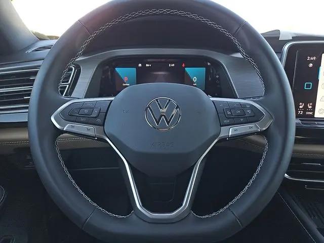 2026 Volkswagen Atlas Cross Sport SE with Technology