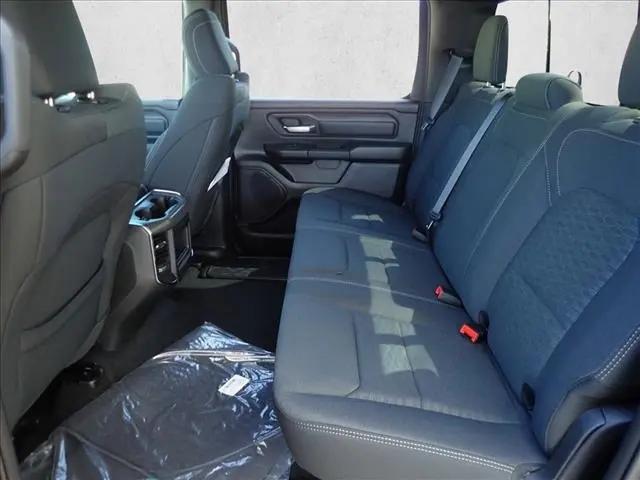 2026 Ram 1500 Express Crew Cab 4x4 57 Box